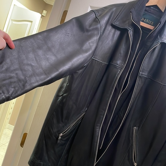 Vintage 90’s leather insulated coat. Men’s 40-42 black - Picture 3 of 6